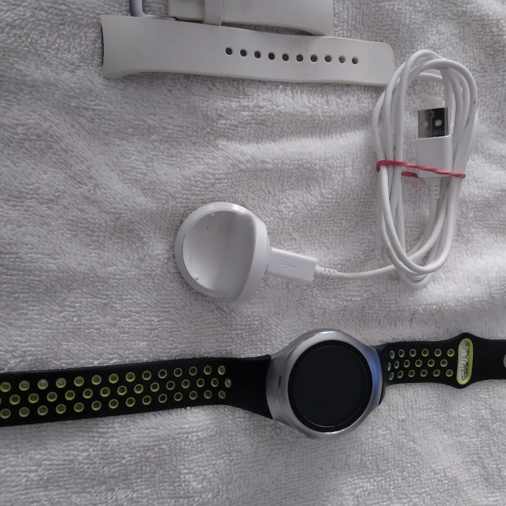 Samsung Galaxy S2 Smart watch